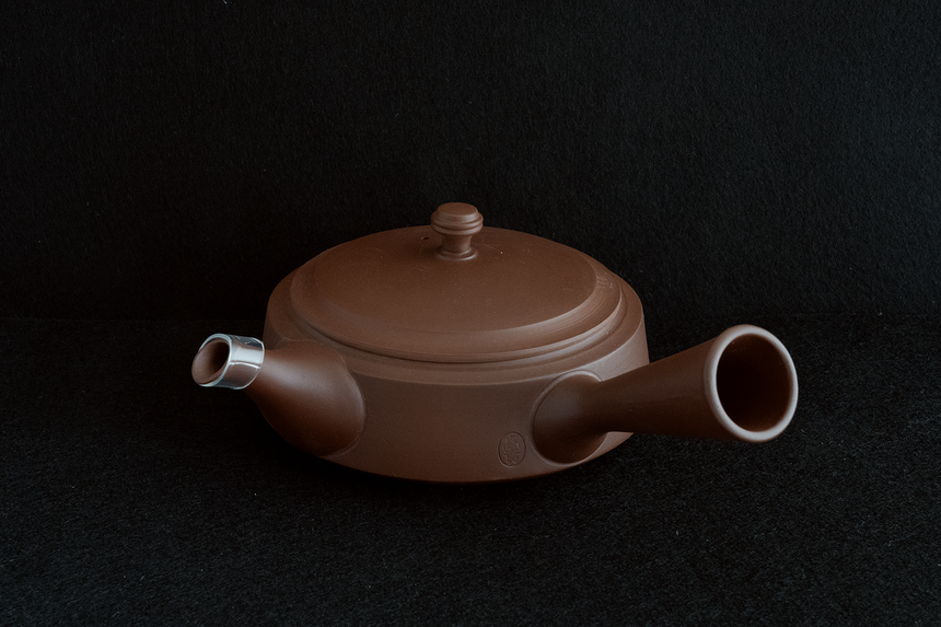 Kyusu Takasuke, rot 